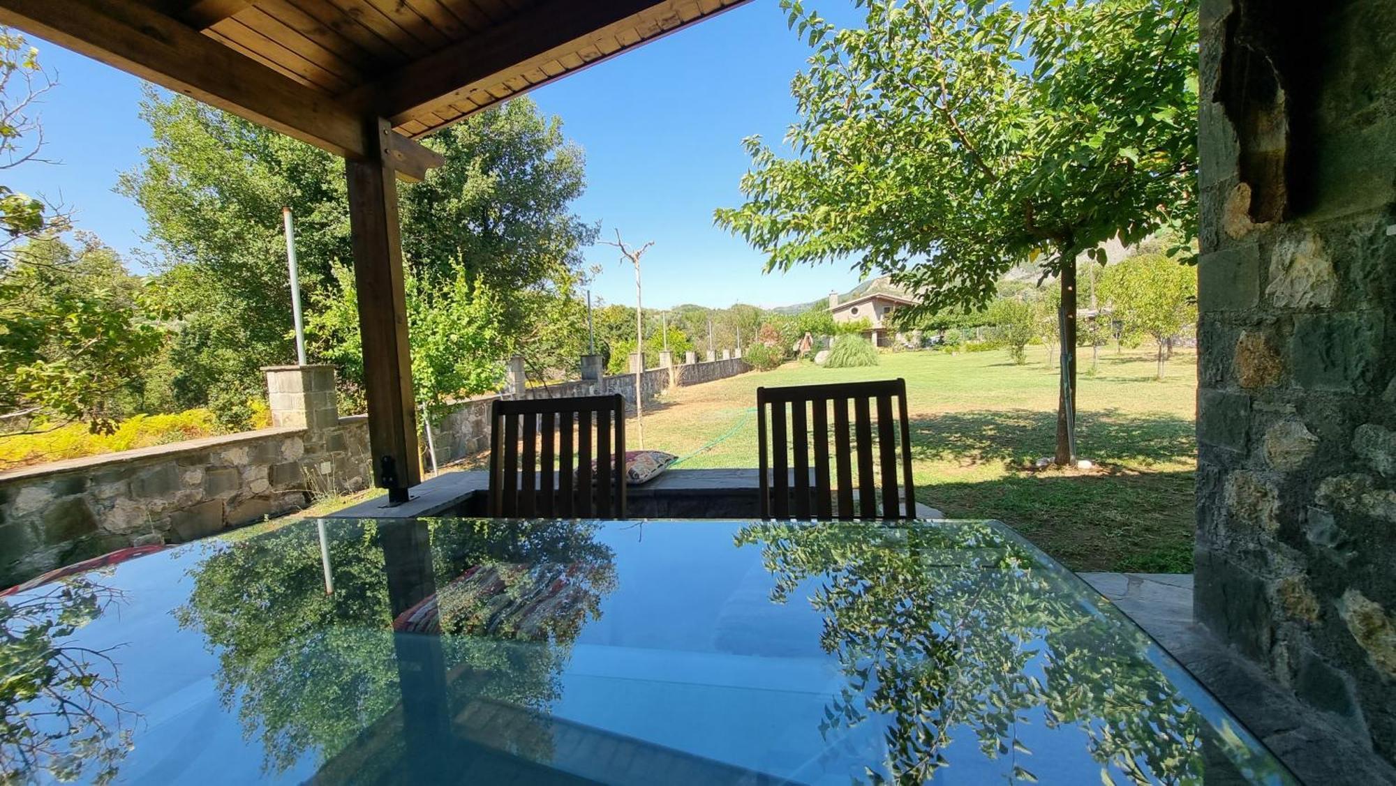 House With Big Garden And Barbeque In Nature Vourgareli Exterior foto